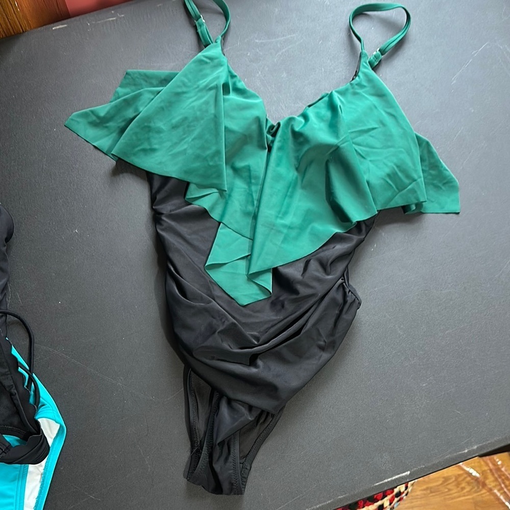 Vedolay green and black one piece swimwear
